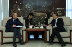 一名專業(yè)的陪同翻譯譯員應(yīng)該具備的四點(diǎn)要素